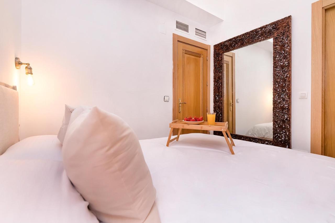 Appartement Bhost- Especeria Historic Center à Málaga Extérieur photo